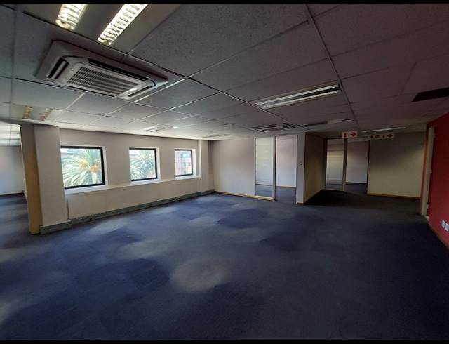 418M² OFFICE TO LET IN BEDFORDVIEW